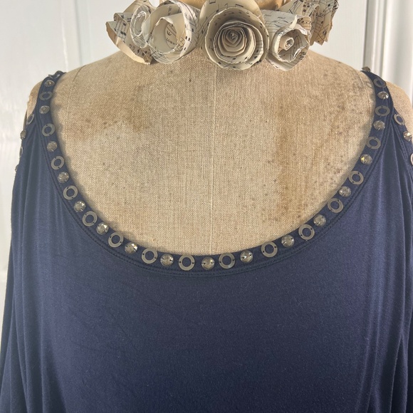Anthropologie Beaded Navy Cold shoulder Top Short Sleeve Lightweight EUC M - Picture 2 of 6